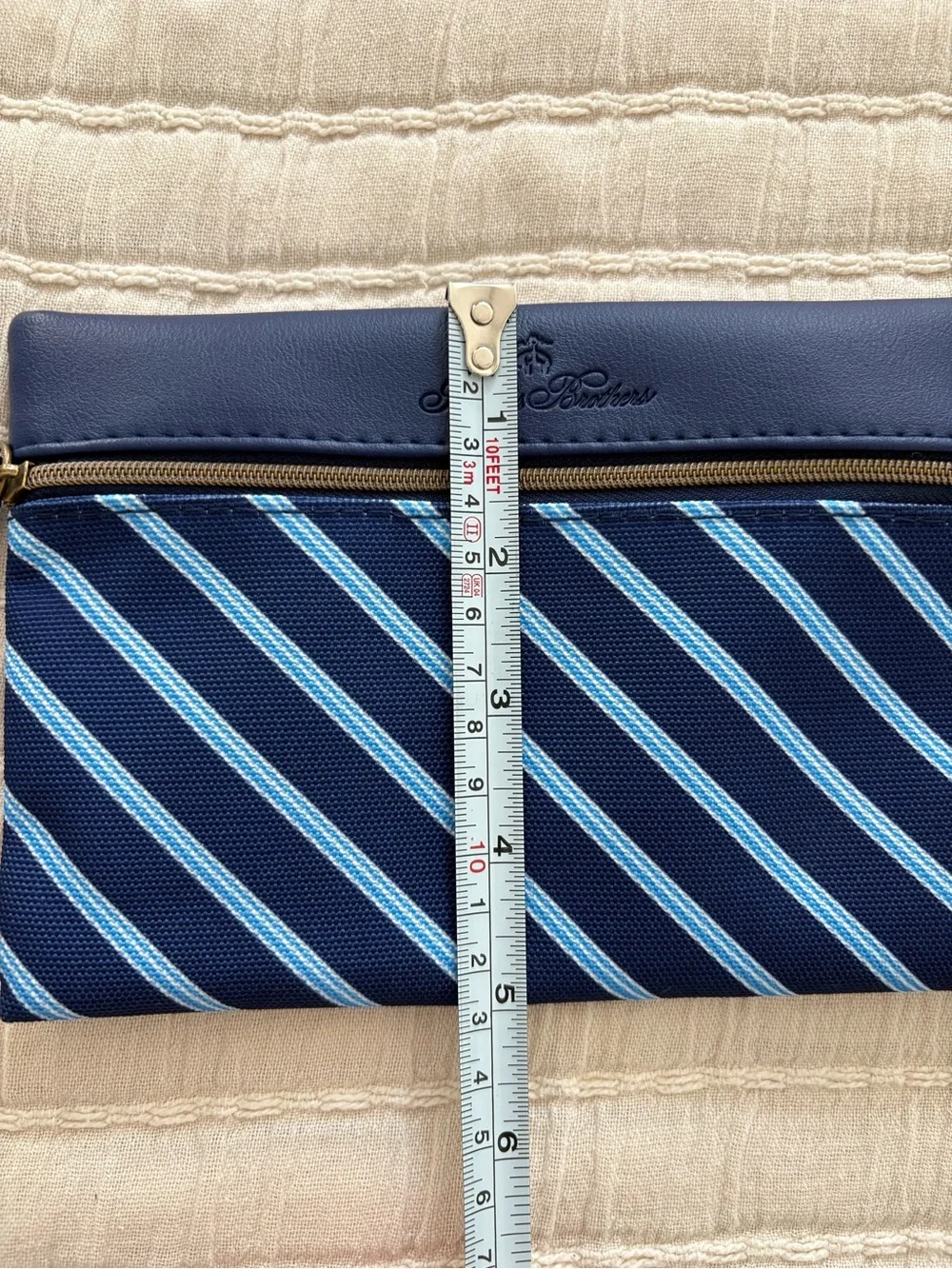 Brooks Brothers x United Airlines Toiletry Bag Blue Stripes Travel Accessory